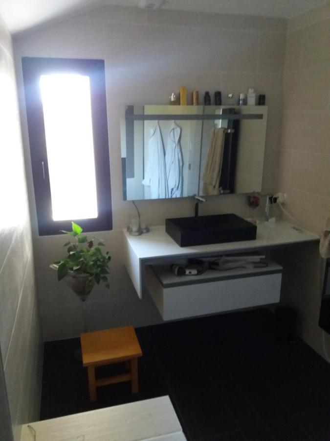 Chambres, Cuisine, Piscine, Spa, Billards, Airhockey, Nature Fillinges Exterior photo